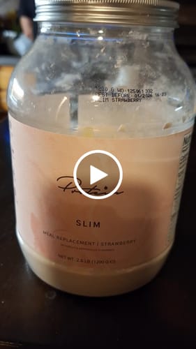 Customer video review of Slim Meal Shake, 34 Days Supply