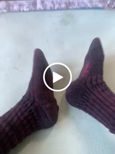 Customer video review of Womens Joey Mid Calf Socks - Warm Violet