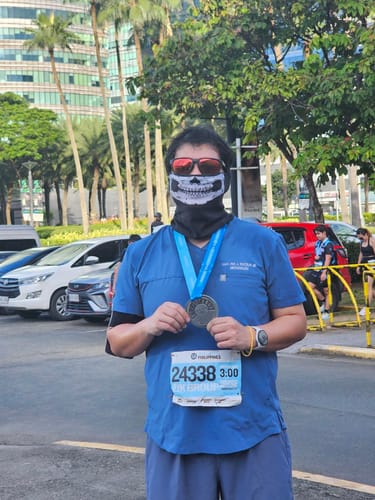 Customer photo review of 3-Pocket MoveTech® Scrub Top Core+ - Men / Steel Blue