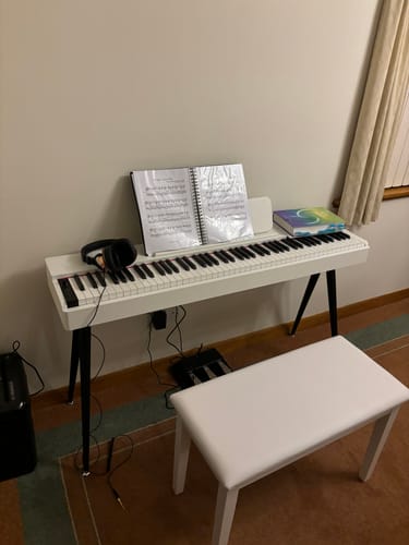 Customer photo review of Donner OURA™ S100 Home Digital Piano
