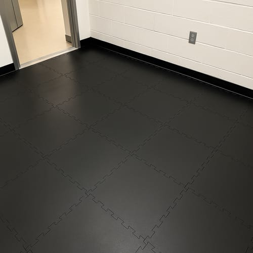 Customer photo review of Easyway Interlock GT Rubber Floor Tiles - Higher Fire resistance