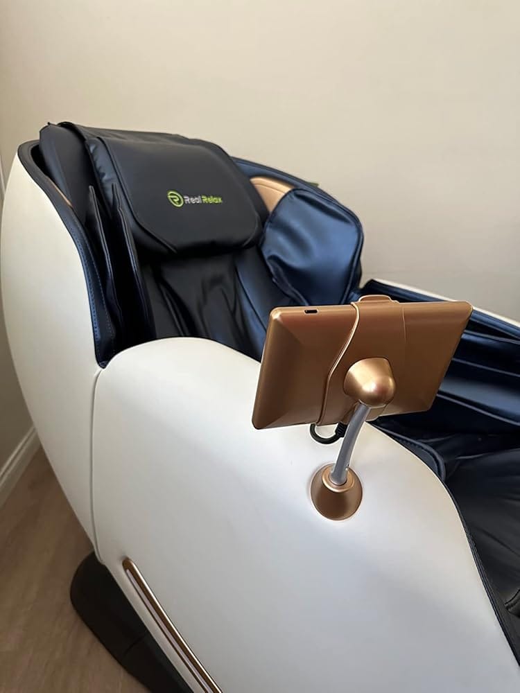 Customer photo review of Favor-06 3D Massage Chair Black
