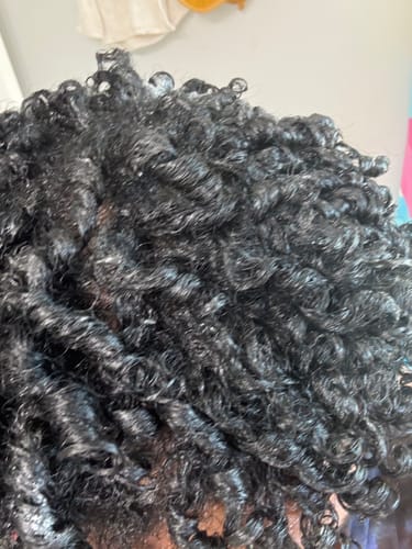 Customer photo review of ❗️RESTOCKED❗️ Bare Batana: Honduran imported RAW UNREFINED Batana Oil | 4oz & 6oz