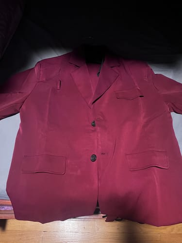 Customer photo review of Red Irregular Tie Suit