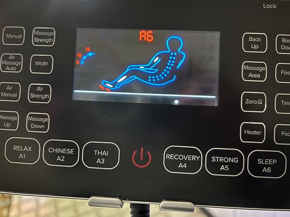 Customer photo review of Favor-06 3D Massage Chair Black