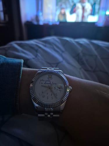 Customer photo review of EONDATE MAXI CLASSIC WATCH