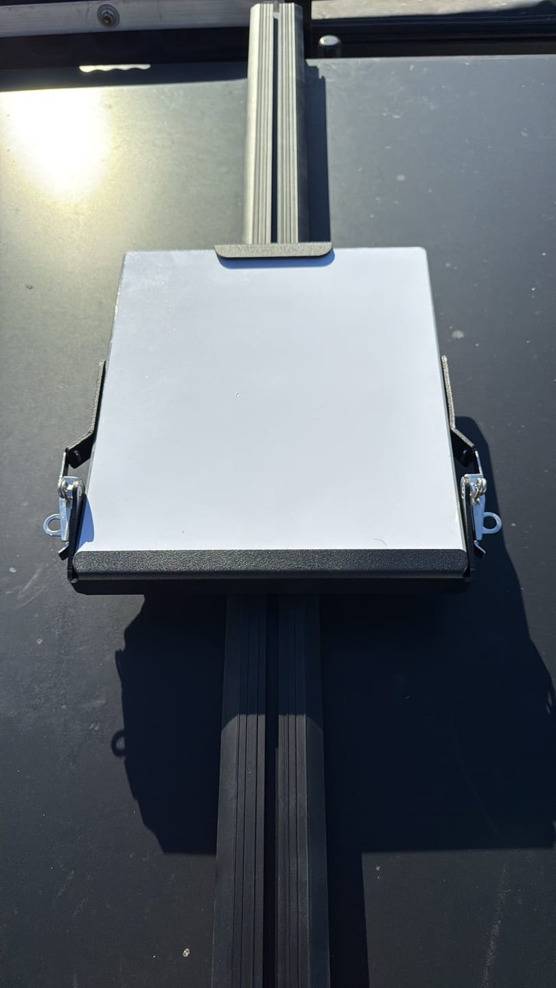 Customer photo review of Starlink Mini QD Lockable Mount