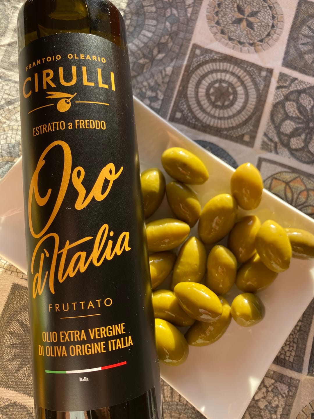 Customer photo review of 1 bottiglia di olio extravergine di oliva • 750ml