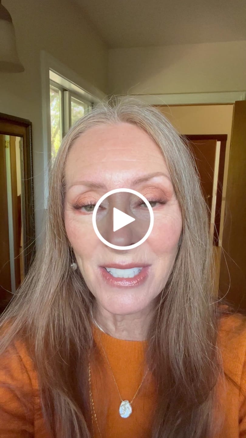 Customer video review of Fluffy® Lite Gossamer® Lash