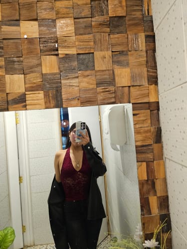 Customer photo review of TOP JULIET ENCAJE BURDEO