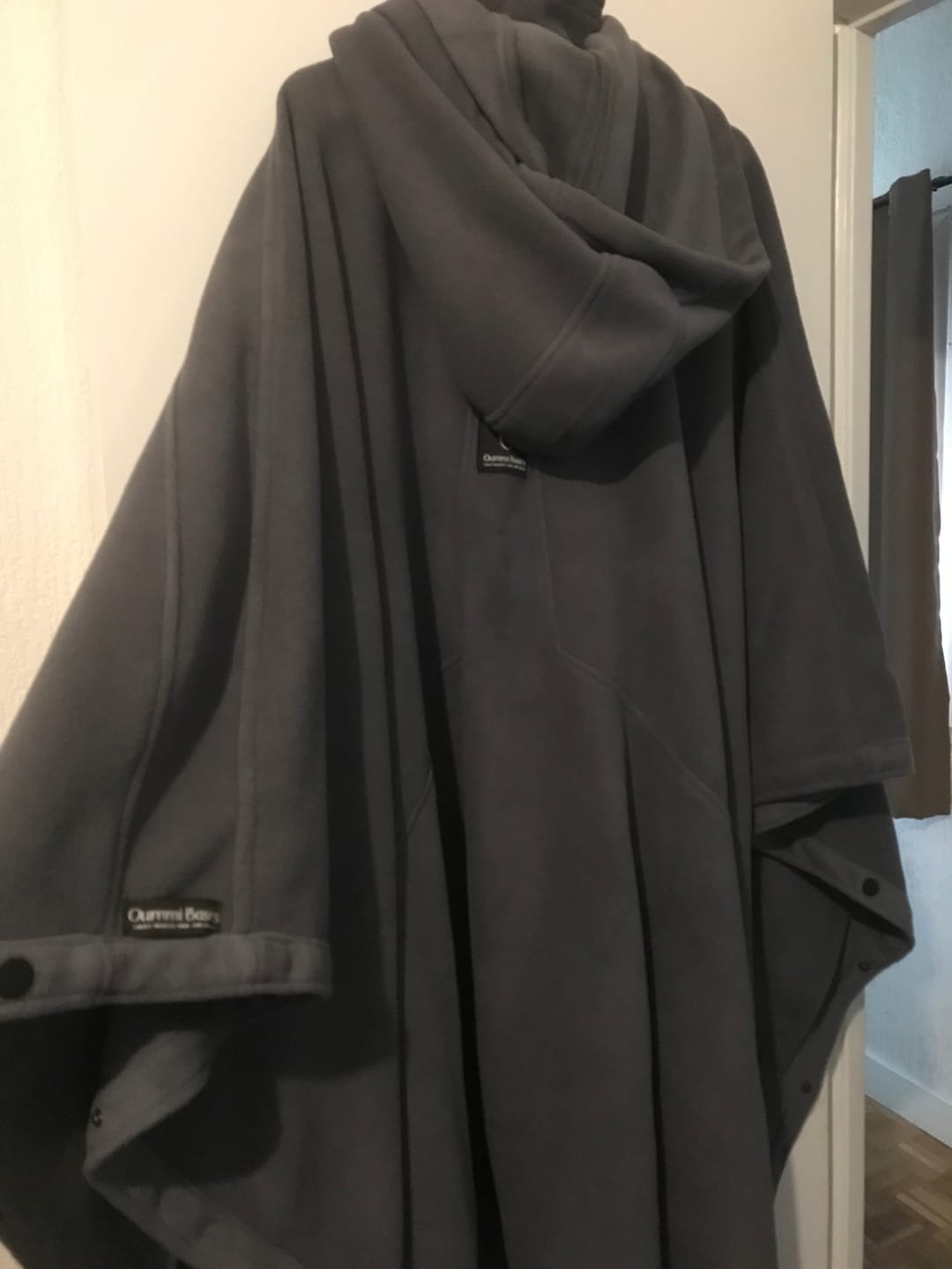 Customer photo review of Manteau cape polaire « EVEREST CAPE-COAT » - OUMMI BASICS