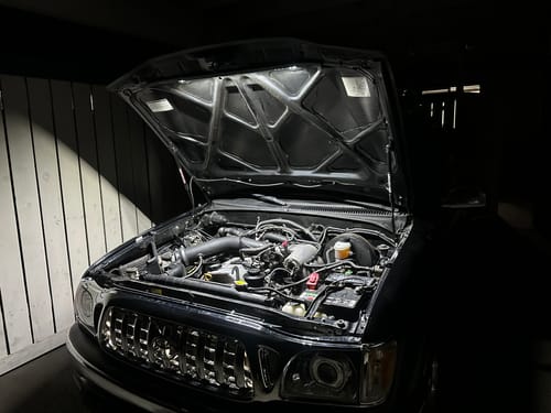 Customer photo review of Engine Bay LED Light Kit Universal Automatic On/Off