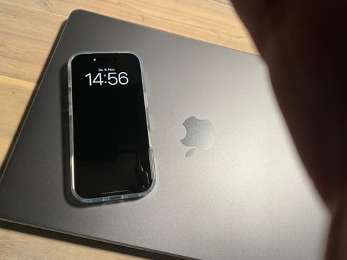 Peter C. review of 3 in 1 Schutzfolie - iPhone image 1 out of 1