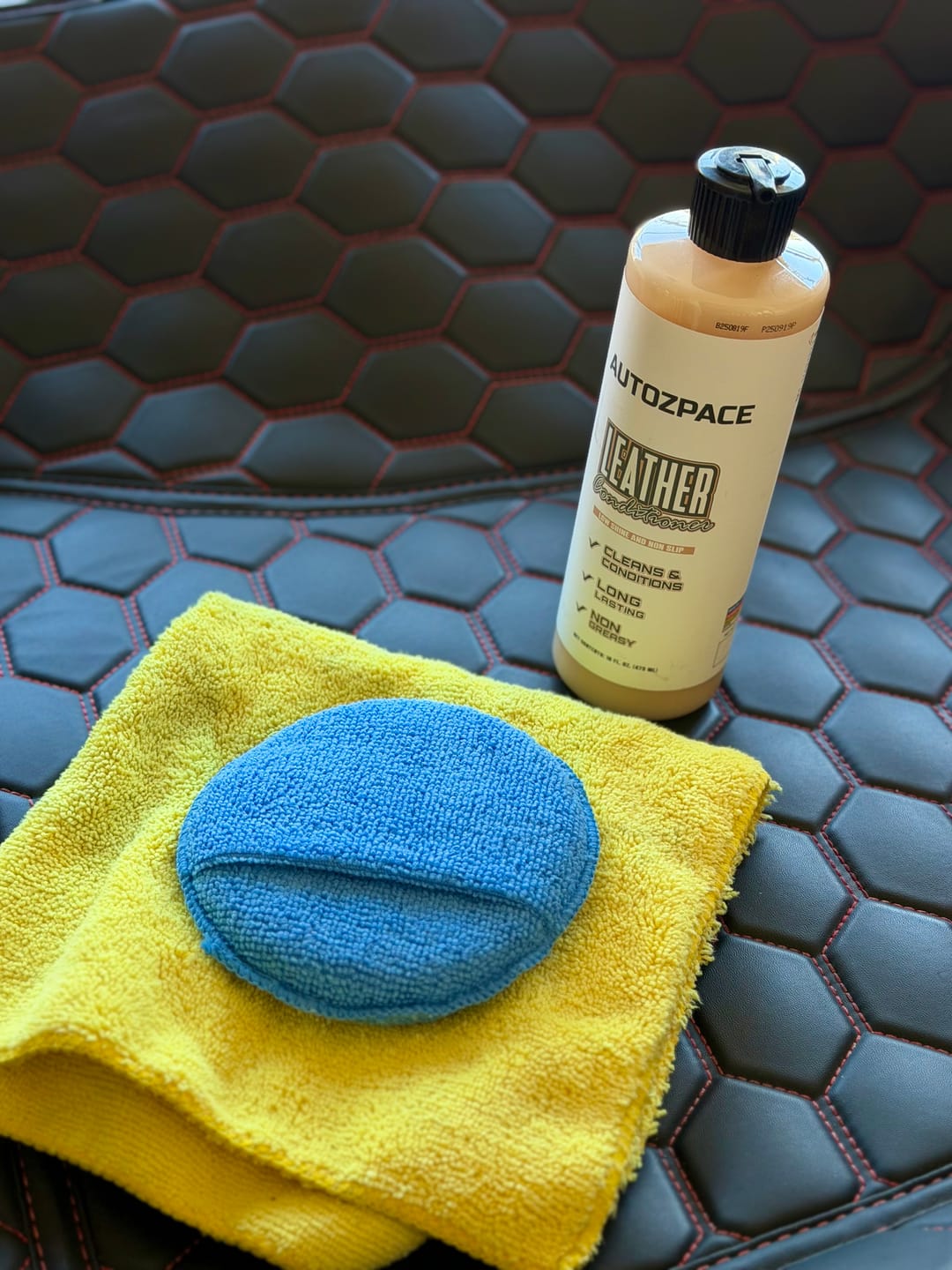 Customer photo review of AUTO ZPACE™ Leather Cleaner & Conditioner Kit