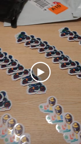 Customer video review of Sticker Vinile Trasparenti