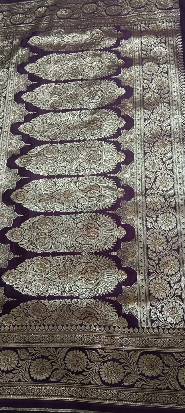 Customer photo review of Stone Work Small (Add-on) For Saree
