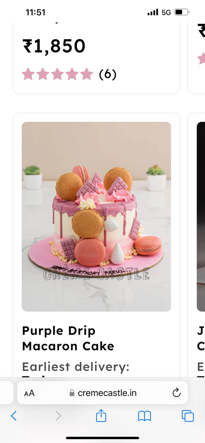 Customer photo review of Purple Drip Macaron Cake