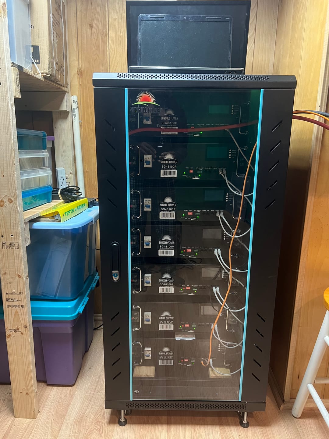 Customer photo review of SunGoldPower | 48V 100AH Server Rack LiFePO4 Lithium  Battery SG48100P