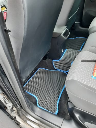Customer photo review of Dywaniki samochodowe na zamówienie - Przód i tył