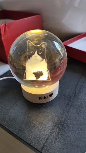 Customer photo review of Esfera de Cristal