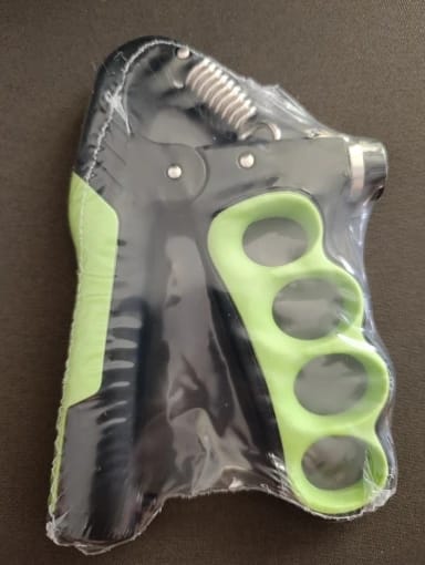 Customer photo review of SteelFlex™ Adjustable Grip Trainer – 11–220 lbs Hand Strength Builder