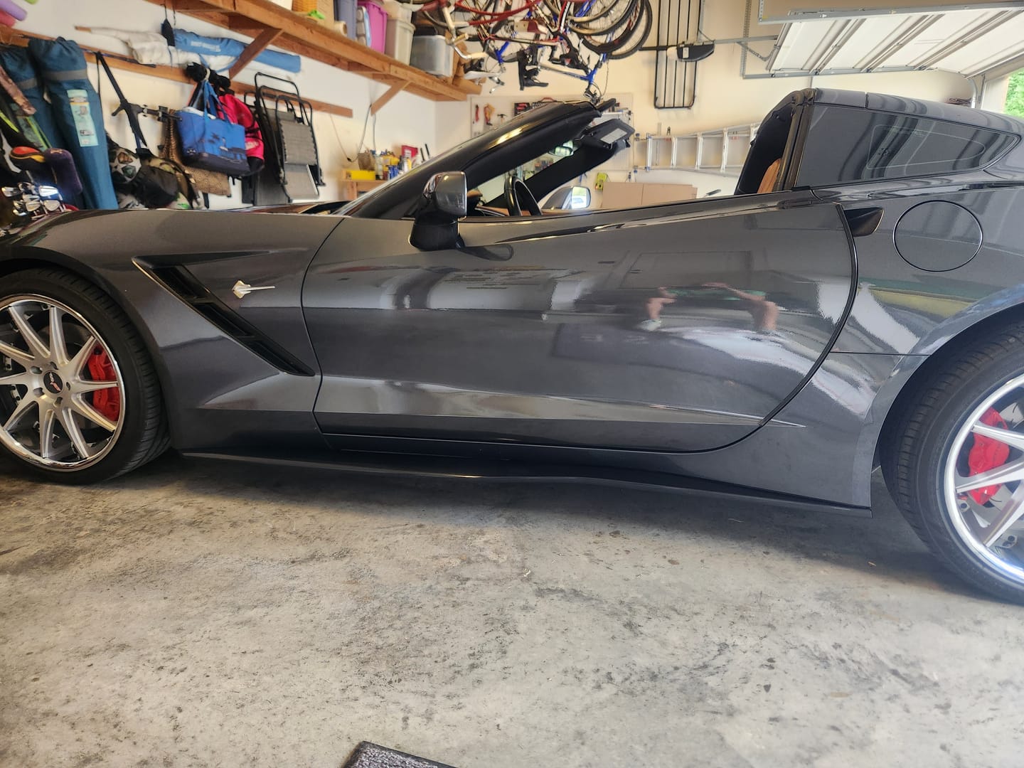 Customer photo review of Corvette C7 Z06 Conversion Side Skirts Rocker Panels