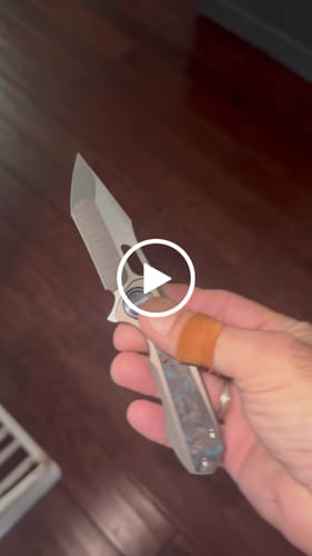 Customer video review of Remette RT-Saker Falcon Button Pivot Frame Lock Ti Carbon S45VN 2.99"