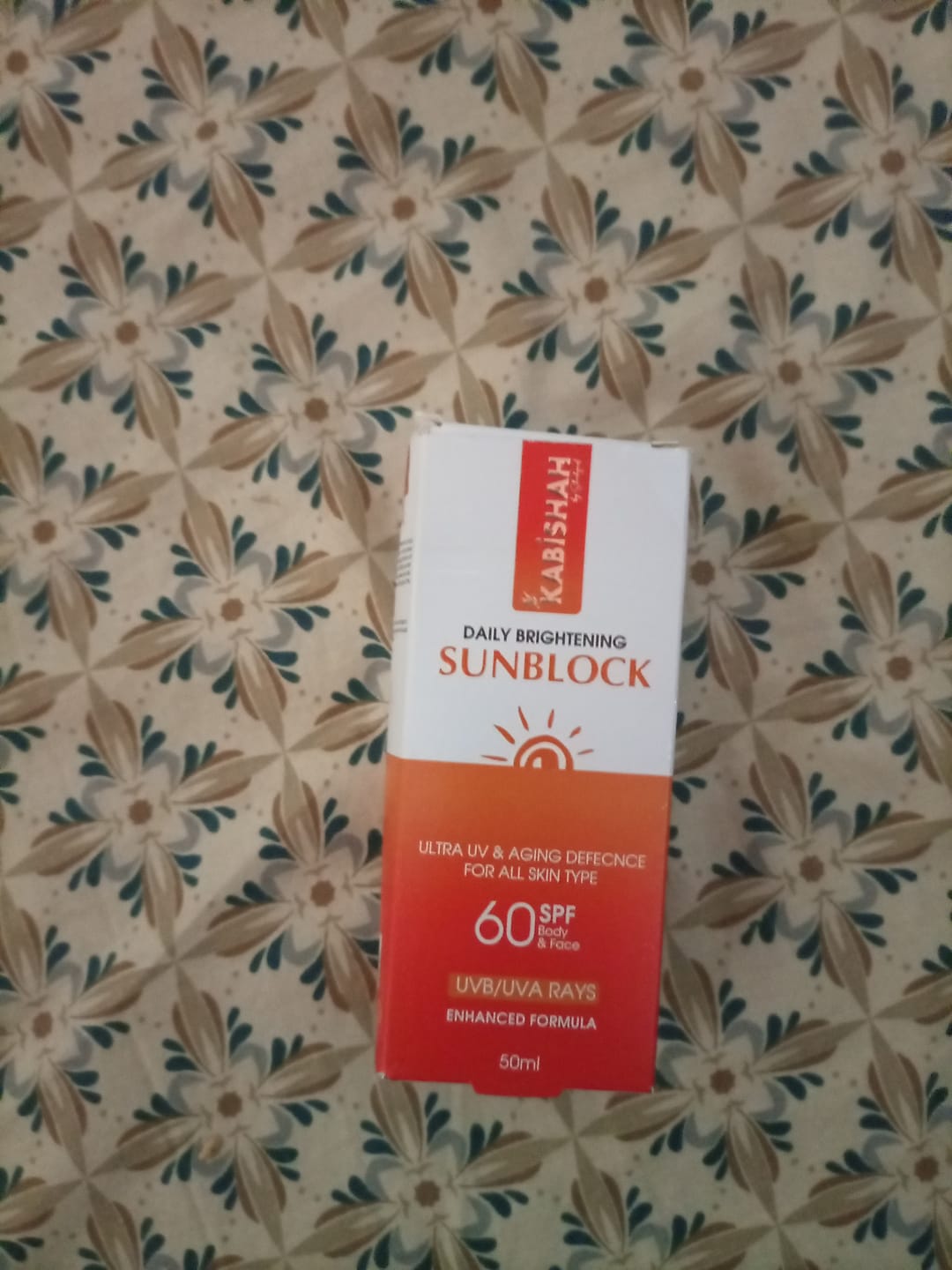 Customer photo review of LuminaGuard Daily Brightening Sunblock