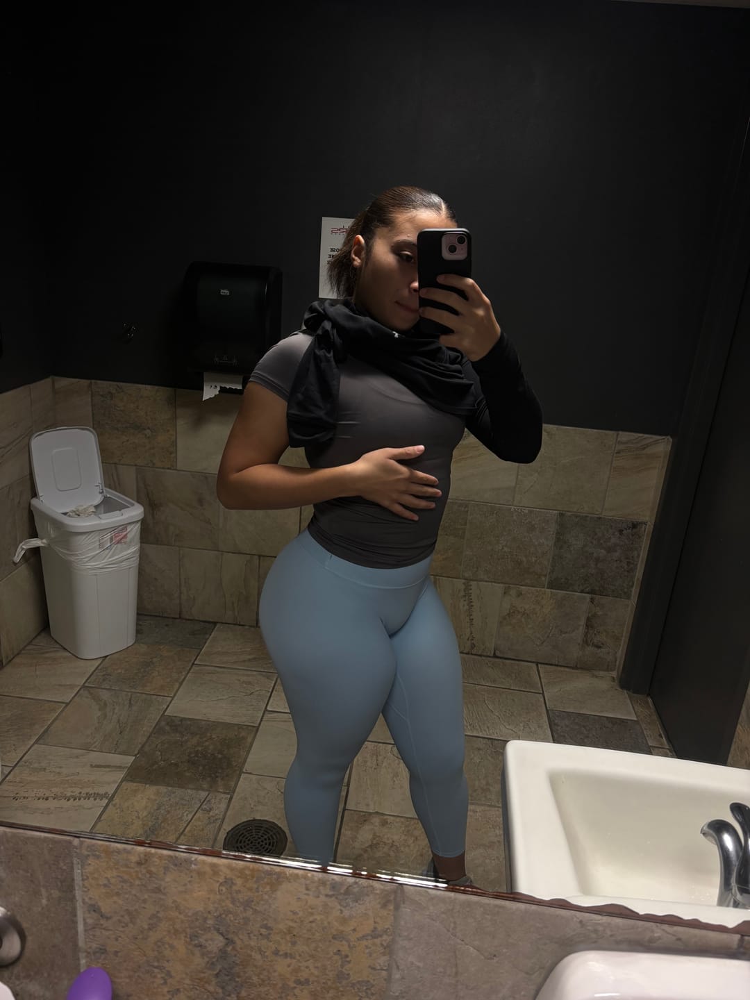 Customer photo review of Endure Leggings