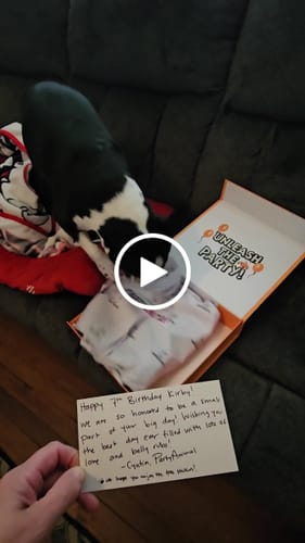 Customer video review of Personalized Dog Party Pack