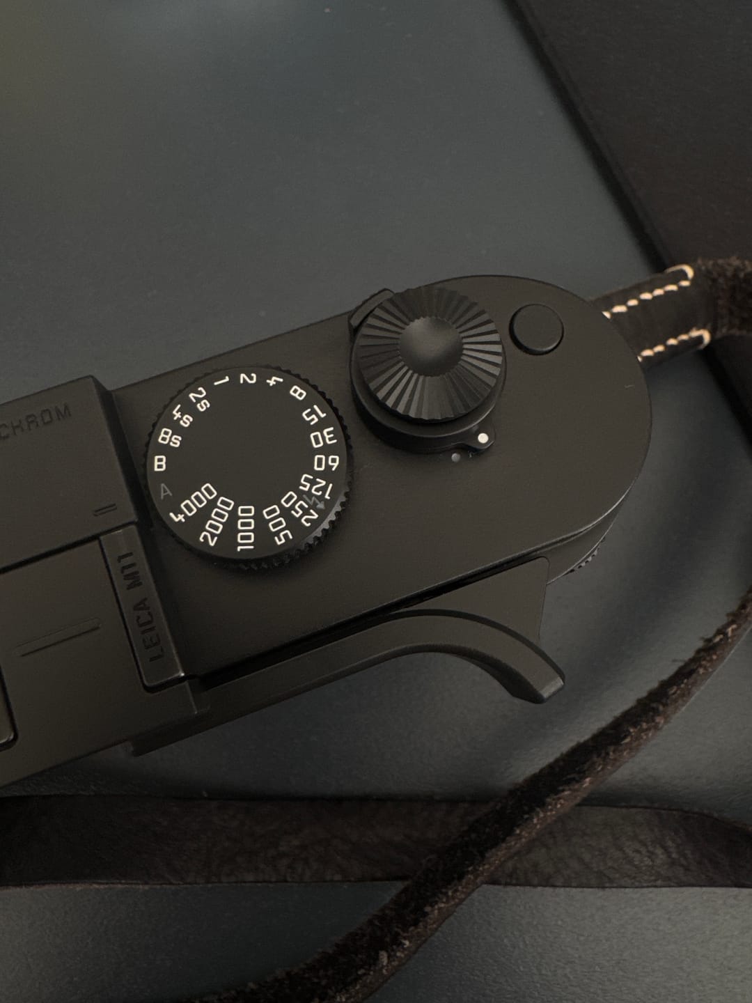 Customer photo review of Air Clicker – Soft Release Button (Titanium Black Matte)