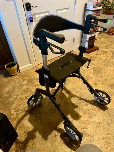 Customer photo review of Pelegon Rollator Walker