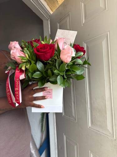 Customer photo review of Lexi Box - Pink & Red