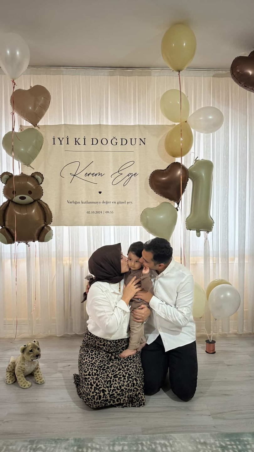 Customer photo review of Kişiselleştirilebilir Doğum Günü Örtüsü (#79)