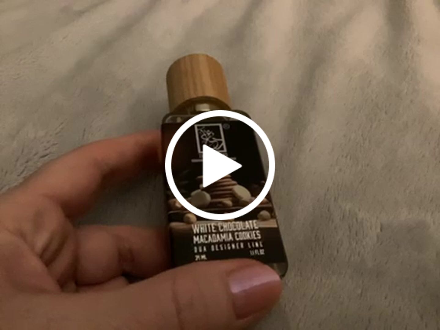 Customer video review of White Chocolate Macadamia Cookies