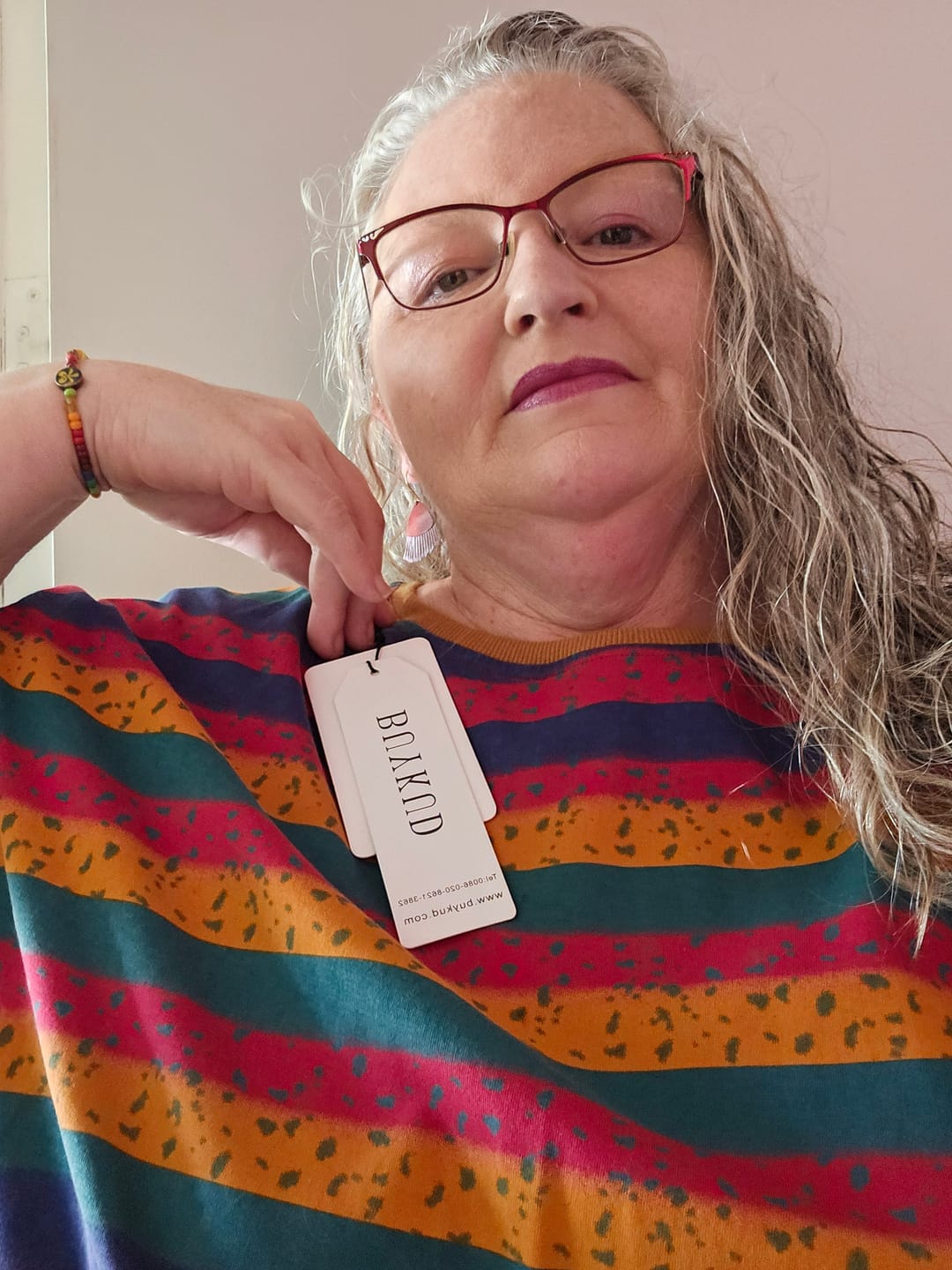 Customer photo review of Plus Size Women Summer Retro Colorblock Stripe O-Neck Cotton Shirt