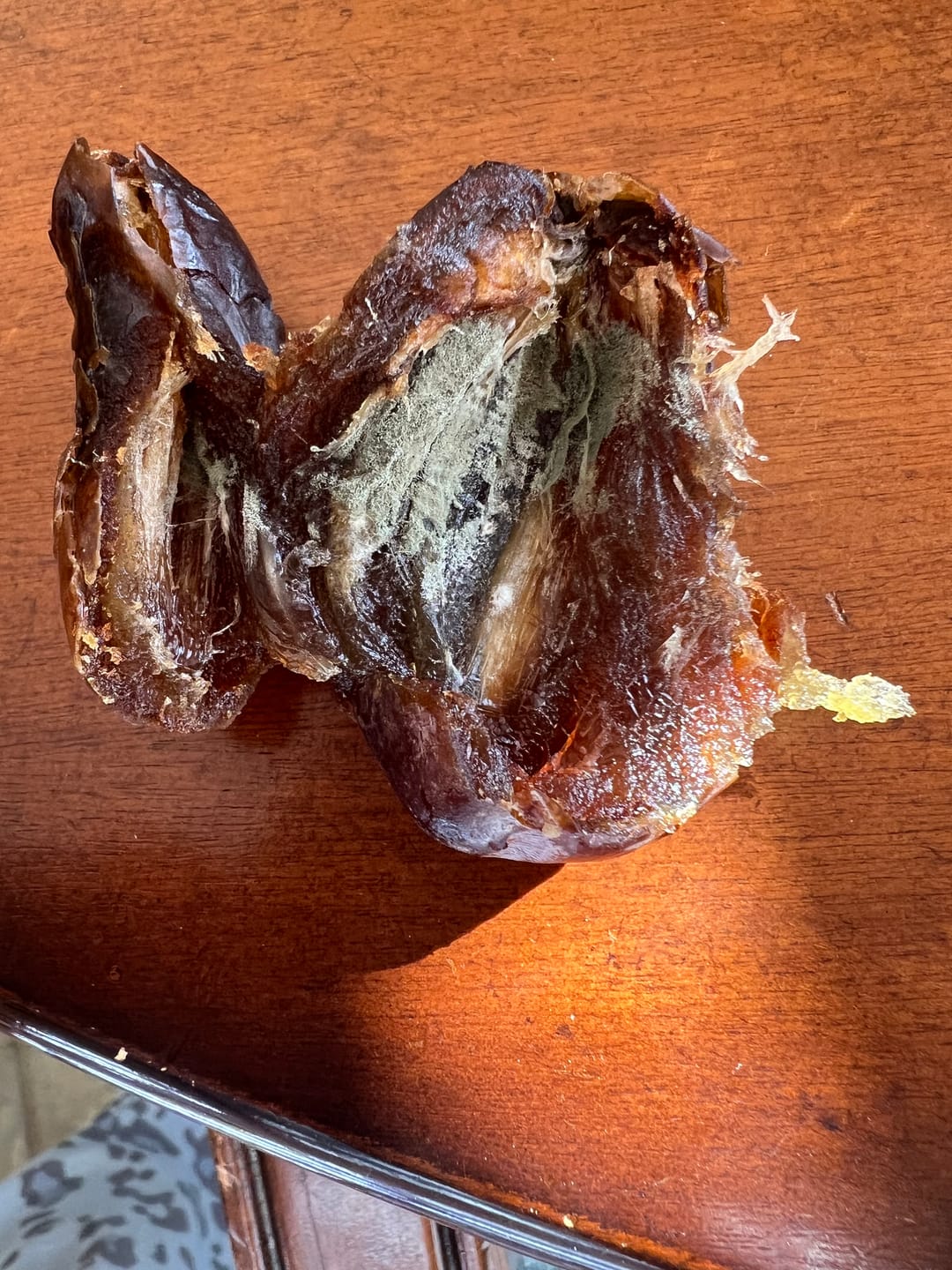 Customer photo review of Organic Rutab Medjool Dates Box