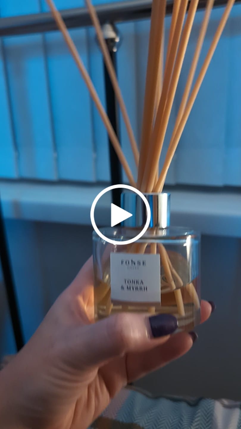 Customer video review of Tonka & Myrrh Reed Diffuser