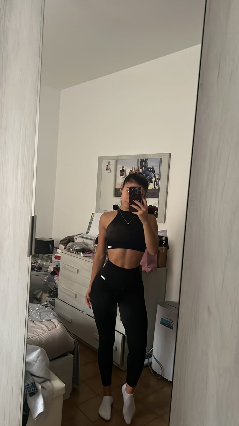 Customer photo review of Top Olimpia Nero