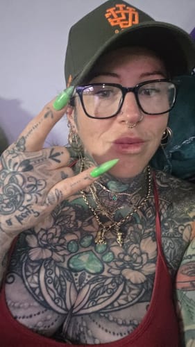 Customer photo review of LVCO "Vegas Gold" A-Frame Snapback