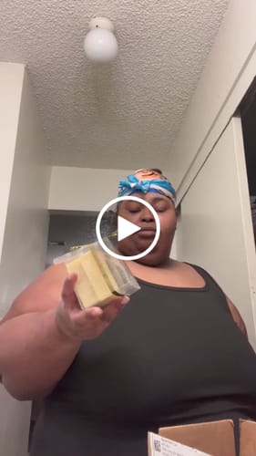 Customer video review of Turmeric Lemon Exfoliating Soap Bar (Hyperpigmentation & Brighten)