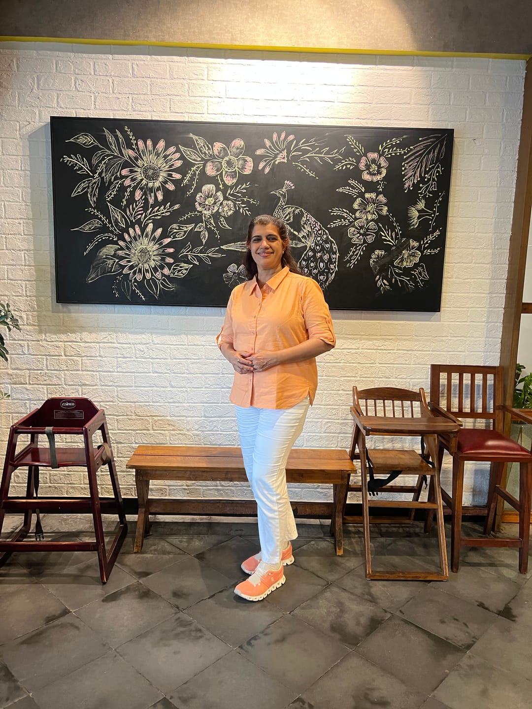 Customer photo review of Women Peach Airy-Linen Shirt