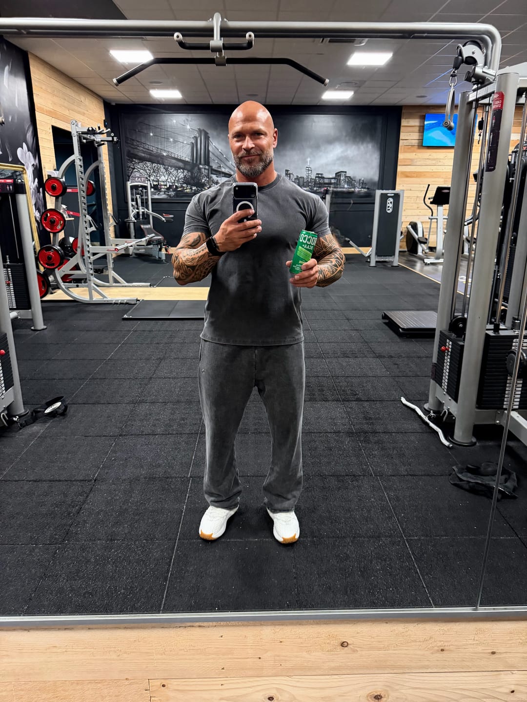 Customer photo review of 4153 - Elevated Essentials - Relaxed Tee