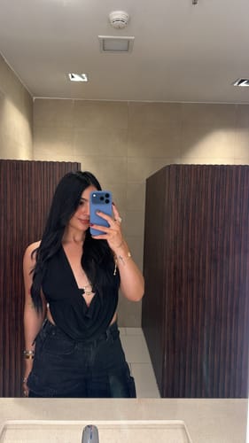 Customer photo review of HAILEY BLACK TOP