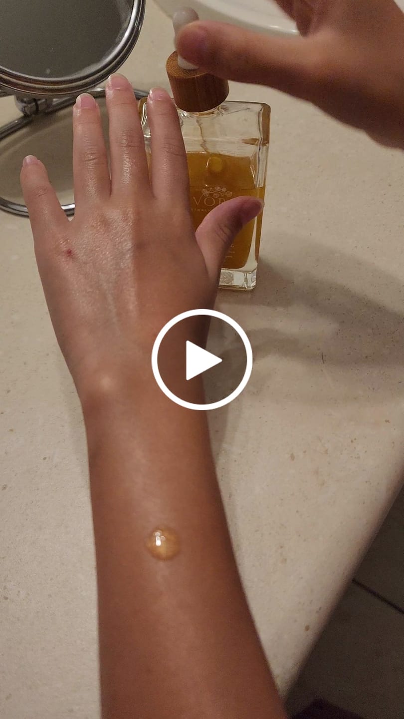 Customer video review of Radiance Body Oil (Skin Firming)
