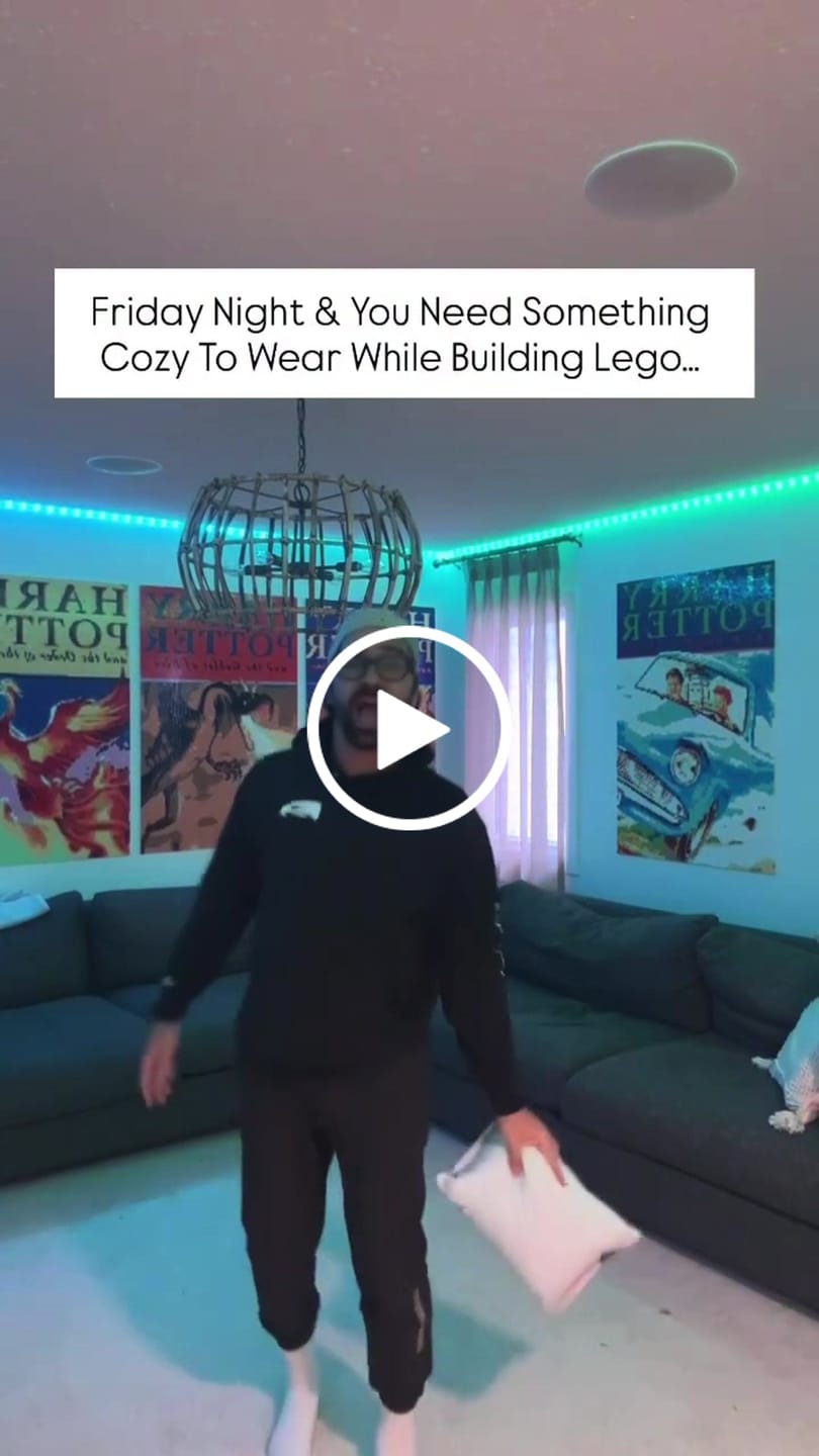 Customer video review of Blanket Sweatpants - Black