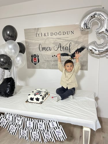 Songül G. review of Kişiselleştirilebilir Doğum Günü Örtüsü Beşiktaş (#52) image 1 out of 1