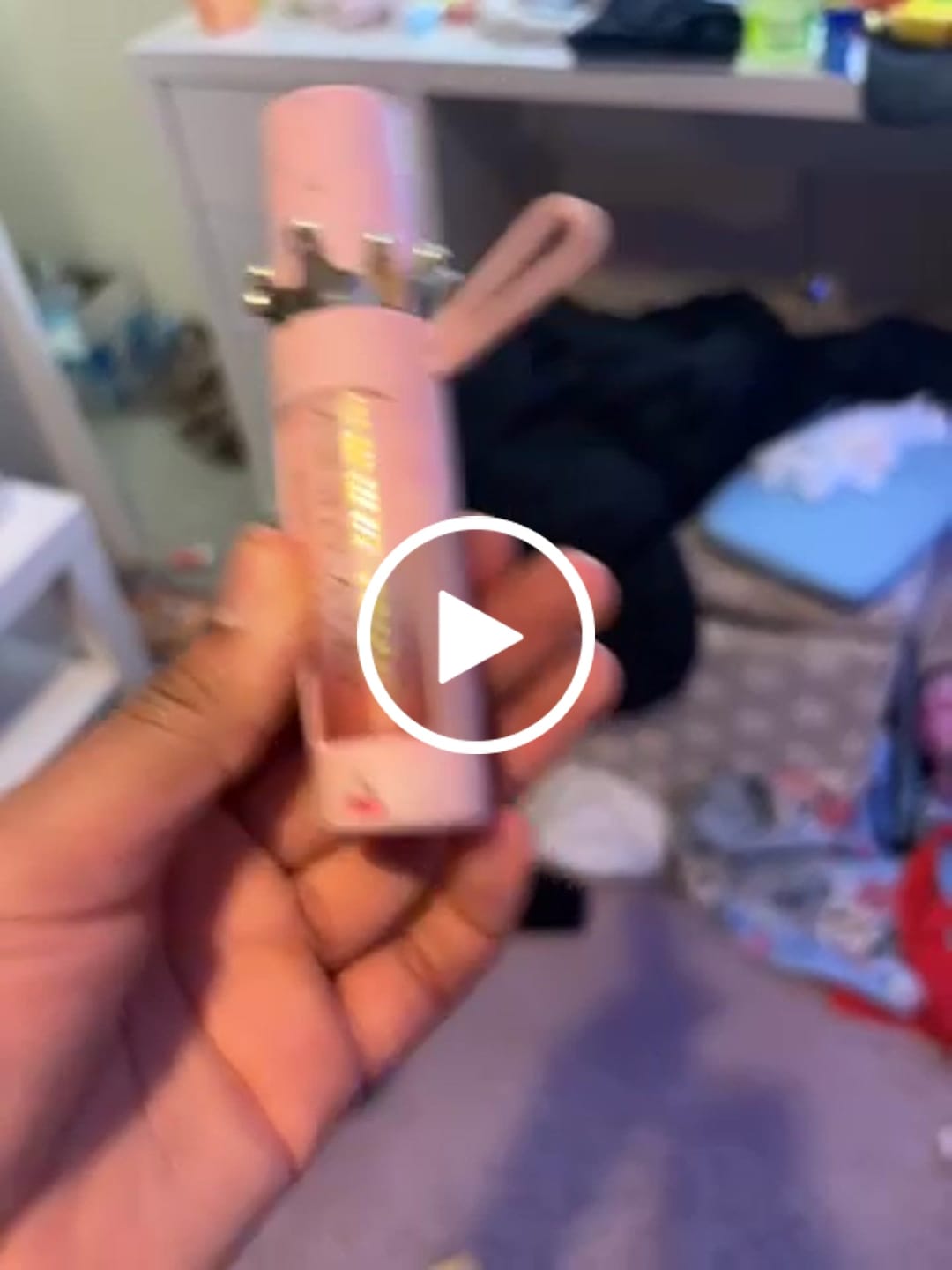 Customer video review of P.Louise Lip Oil Holder