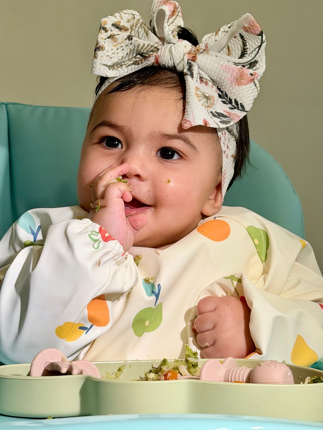Customer photo review of Bee Clean Polyester Bib (Fruity)