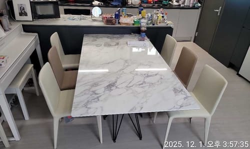 Customer photo of Octa table in dining setting